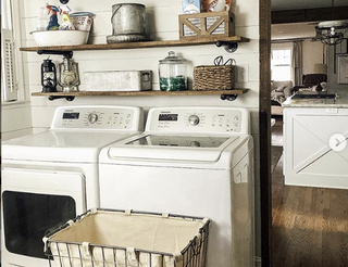 How to efficiently organize your laundry room