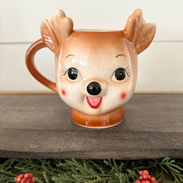 https://www.decorsteals.com/cdn/shop/files/57143-set-santa-and-reindeer-mugs-600x600-8.jpg?v=1690550169