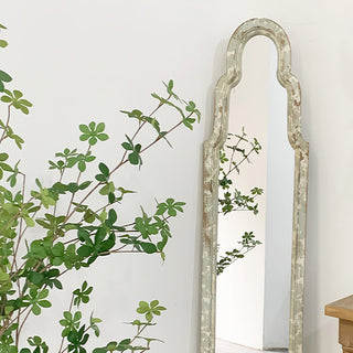 Scalloped Wood Frame Mirror