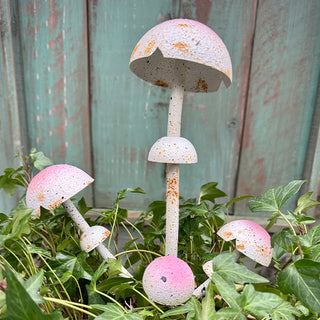Iron Hand-painted Mushroom Garden Stake