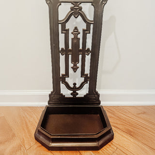 Vintage Inspired Intricate Metal Umbrella Stand