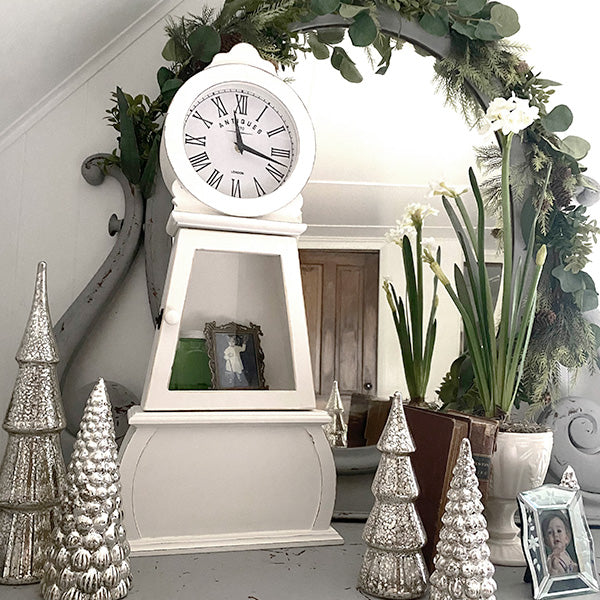 Mora Clock Decor Steals
