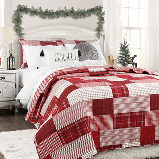 REVERSIBLE Christmas Quilt-Inspired Bedding 3 Piece Set, Pick Your Size