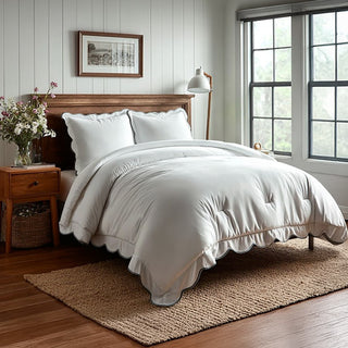comforter in bedroom