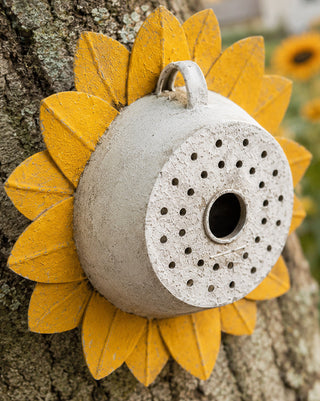 Metal Sunflower Wall Birdhouse Functional Outdoor/Indoor Garden Decor