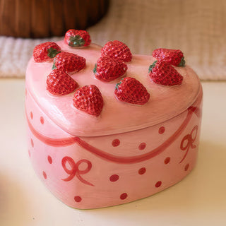 Dessert Cake Storage Boxes, Set of 3 with Tiered Heart and Round Design