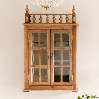 Heritage Style Gallery Display Cabinet