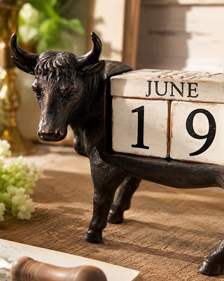 Cow Perpetual Block Calendar Farmhouse Kitchen Desk Decor
