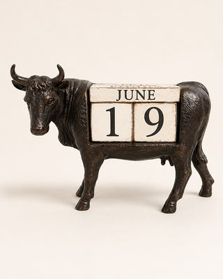 Cow Perpetual Block Calendar Farmhouse Kitchen Desk Decor