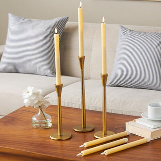 Battery-operated candle display with candlesticks
