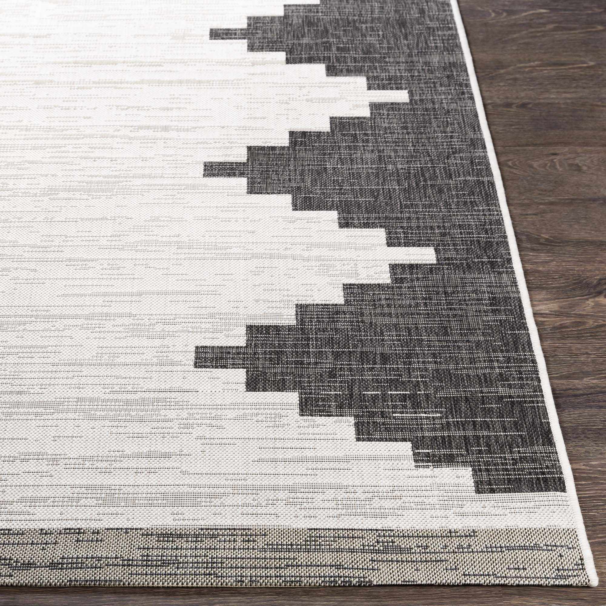 Contemporary Outdoor Rug - Decor Steals