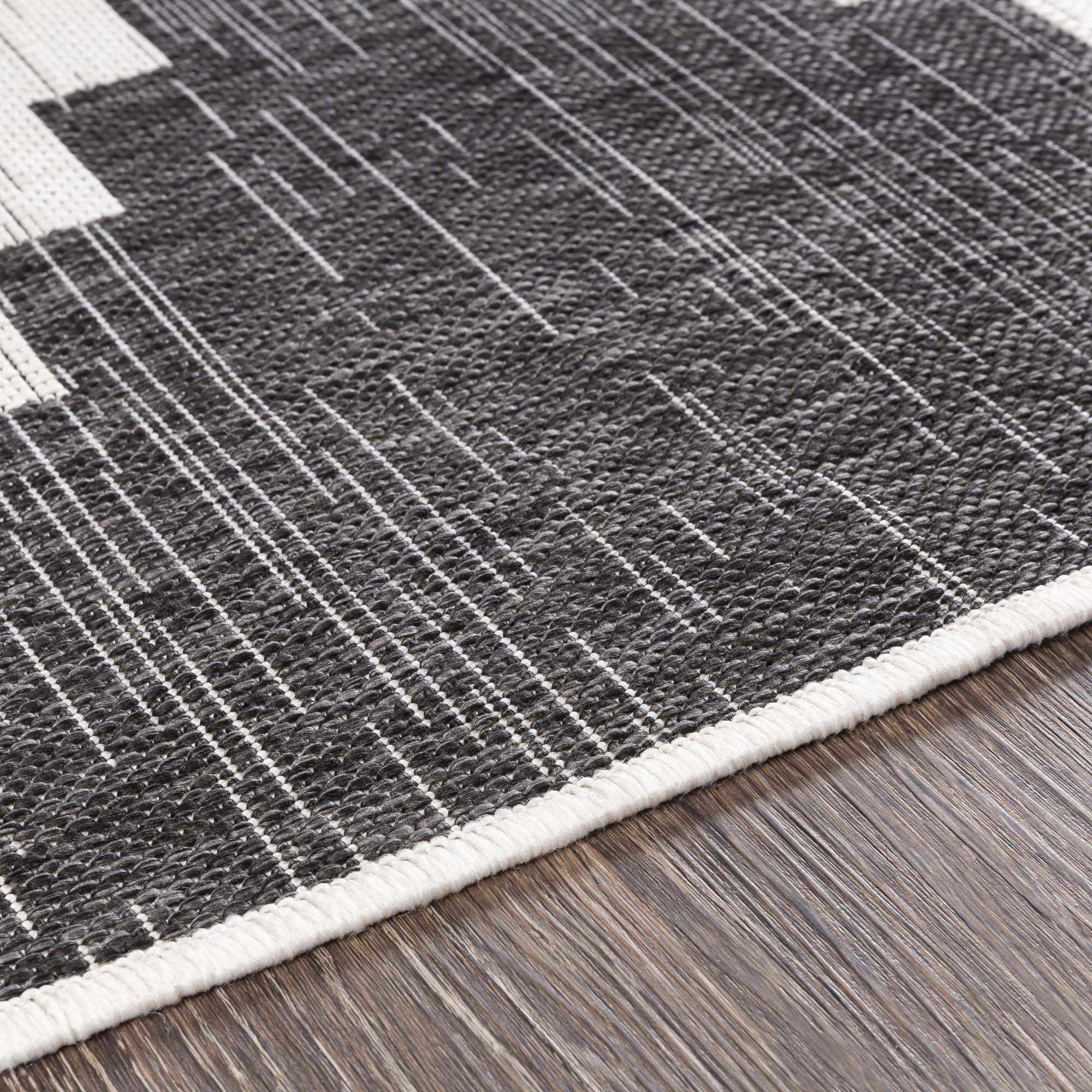 Contemporary Outdoor Rug - Decor Steals