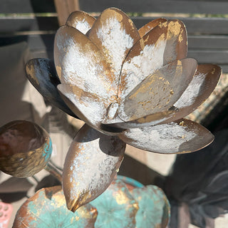 Rustic metal lotus flower fountain top view