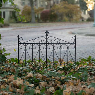 Fleur-de-Lis Decorative Metal Garden Gate