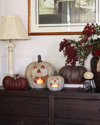 Vintage Inspired Jack-O-Lantern Statues Outdoor, Set of 2