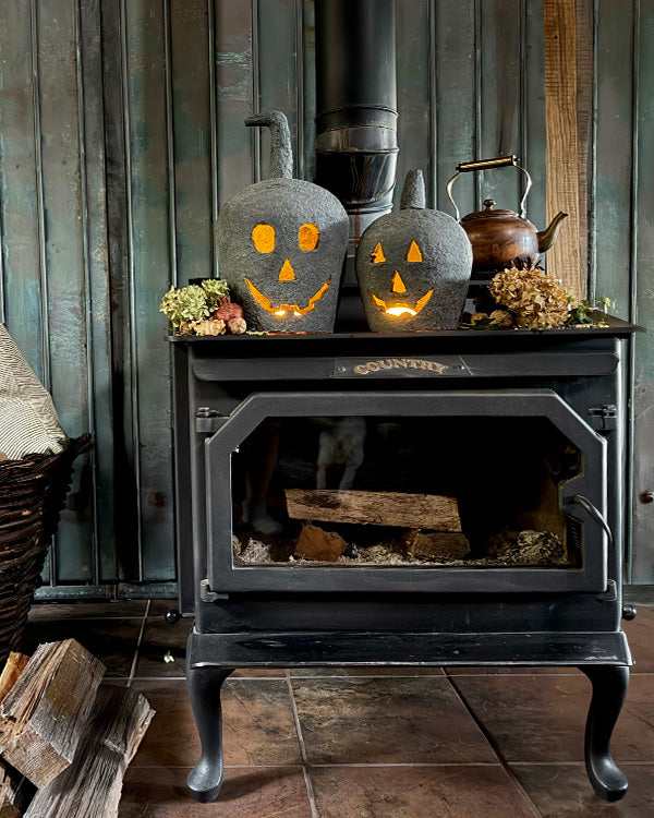Weathered Stone Finish Jack-O-Lanterns, Set of 2