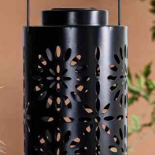 lantern details
