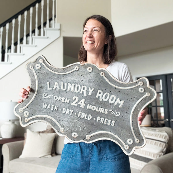 DII Vintage Farmhouse Style Pliled Sign con Ganci, Metallo Legno, Laundry, Laundry DII Vintage Farmhouse Style Pliled Sign con Ganci, Metallo Legno, Laundry, Laundry