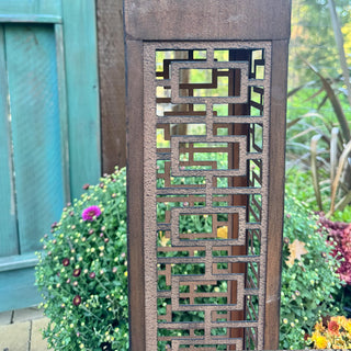 Interchange-a-glow Series: Trellis Light Pillars