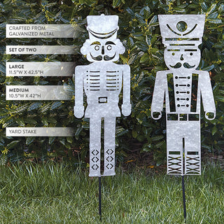 yard stakes