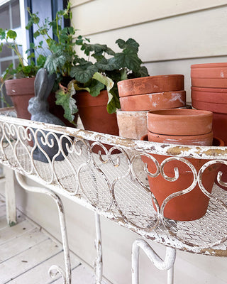 Indoor/Outdoor White Scroll Iron Plant Stand