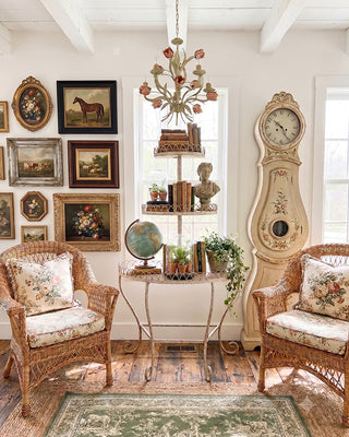 Antique Scrollwork Round Metal Plant Stand | Indoor/Outdoor