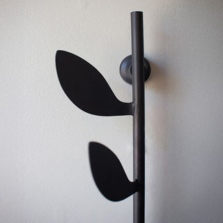 Black Iron Leaf Wall Hook Rack with 6 Hooks