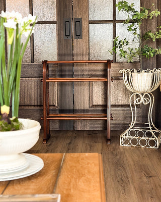 Arched Wood Blanket Rack Stand - Freestanding Quilt Display with 3 Dowel Bars
