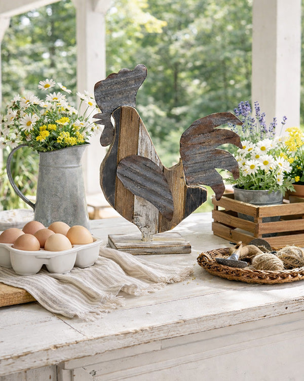 Reclaimed Wood Rooster Tabletop Decor