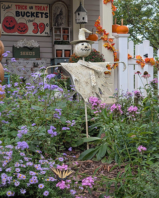 Rustic White Metal Scarecrow Yard Stake