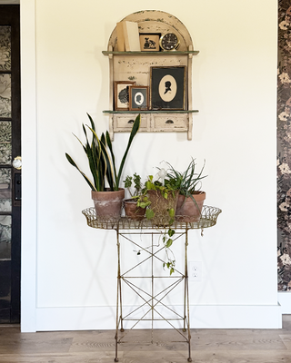 Farmhouse Arched Wall Shelf with 2 Drawers