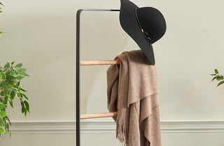 61 Inch Tall Rolling Clothes Rack