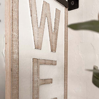 Classic Hanging Welcome Sign with Bracket