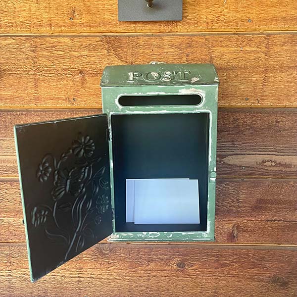 Distressed Farmhouse Post Box - Decor Steals