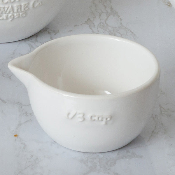 https://www.decorsteals.com/cdn/shop/products/56496-ceramic-measuring-cup-600x600-7_4c445fb1-880a-4a9a-bddc-0565df1deda3.jpg?v=1689787214