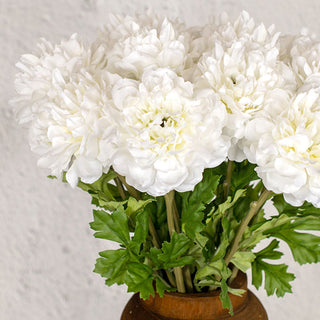 Lifelike White Ranunculus Bundle, 12 Stems