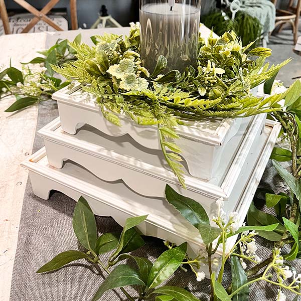 White Table Risers Chippy White Metal Risers, Set of 3 - Decor Steals