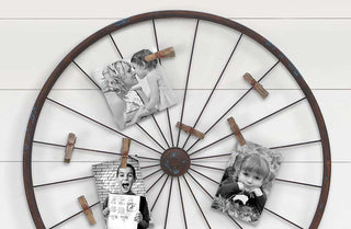 Wagon Wheel Photo Display