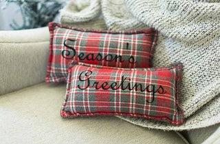 Season's Greetings Pillow Set